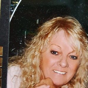 Meet your Posher, Janice